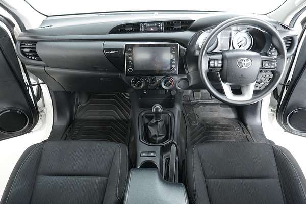 2020 Toyota HILUX SR HI-RIDER GUN136R FACELIFT REAR WHEEL DRIVE