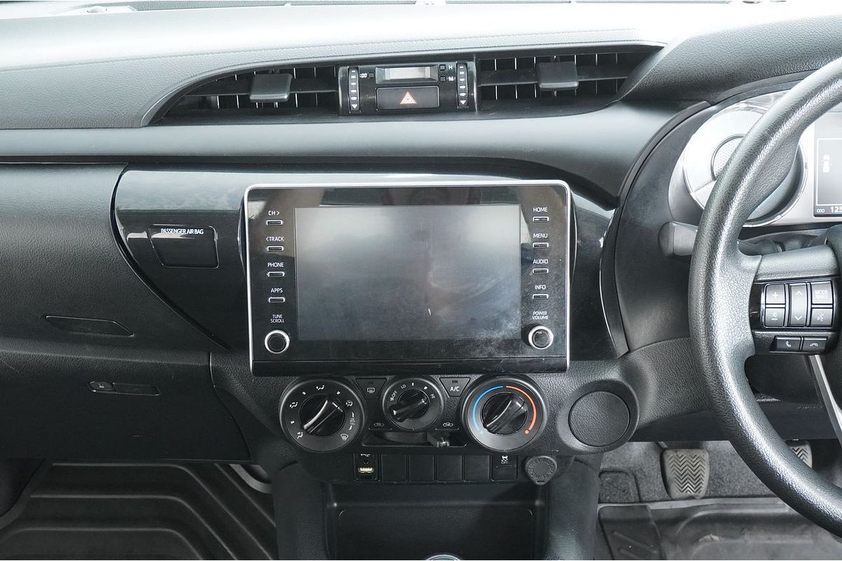 2020 Toyota HILUX SR HI-RIDER GUN136R FACELIFT REAR WHEEL DRIVE
