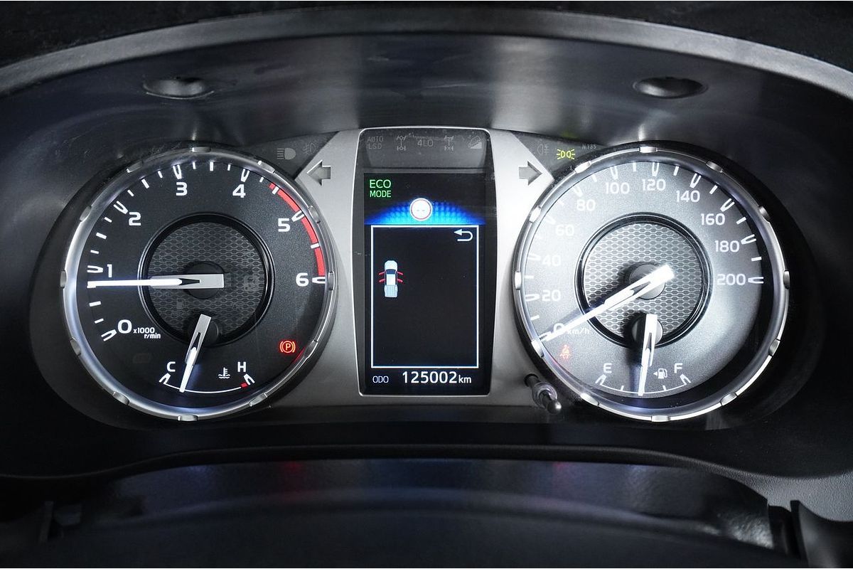 2020 Toyota HILUX SR HI-RIDER GUN136R FACELIFT REAR WHEEL DRIVE