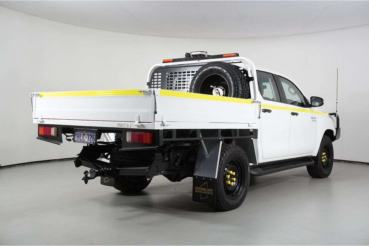 Vehicle photo 7