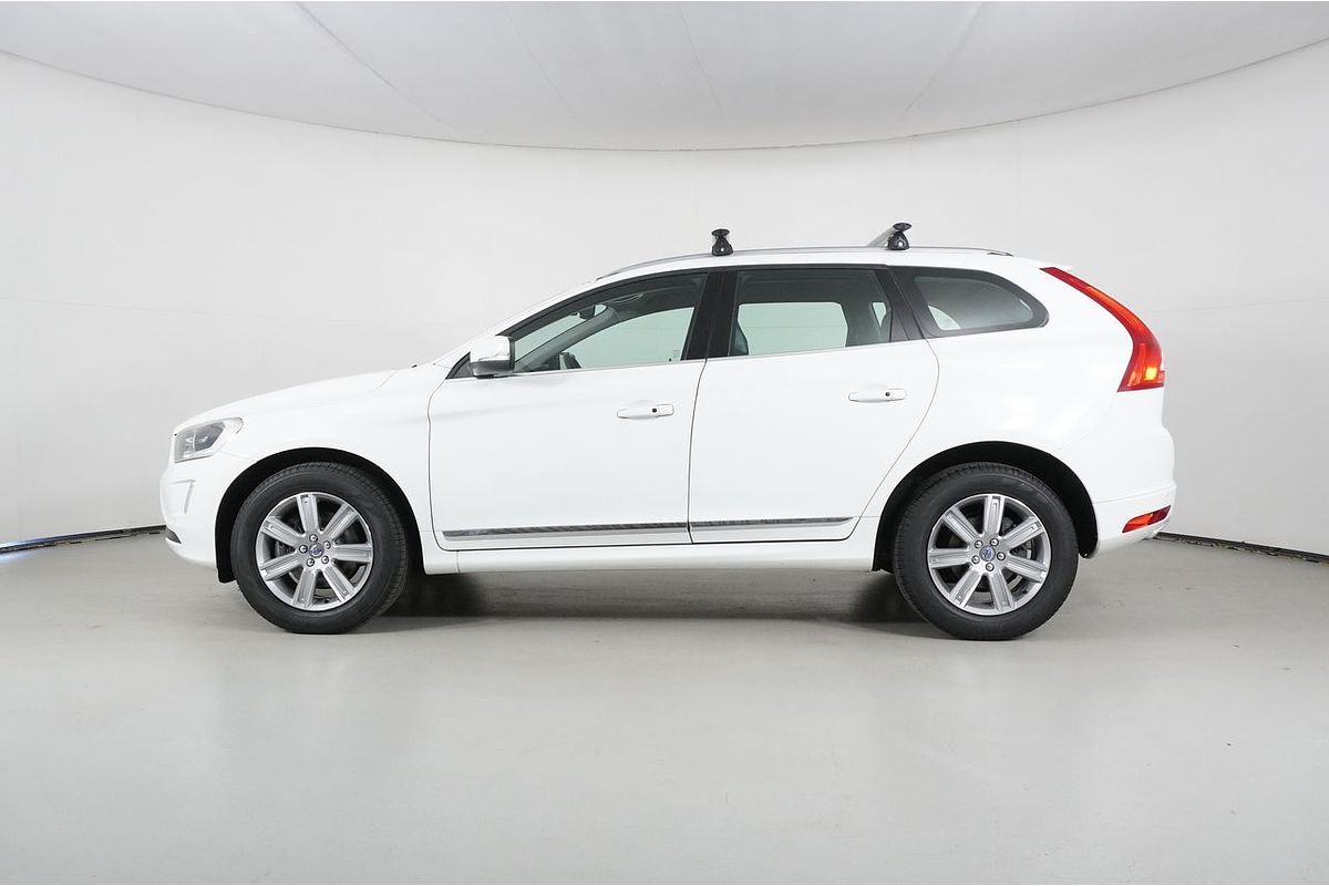 2016 Volvo XC60 T5 Luxury