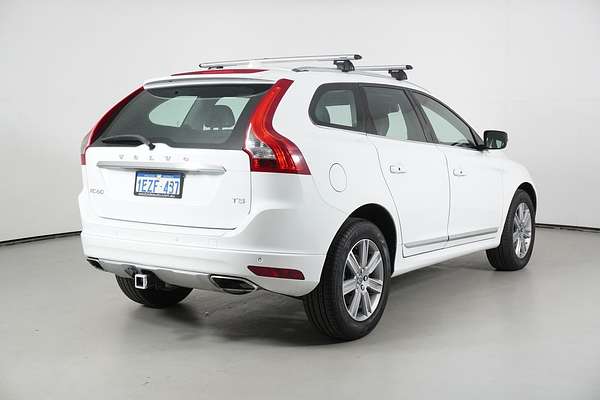 2016 Volvo XC60 T5 Luxury