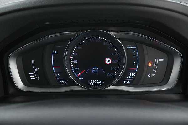 2016 Volvo XC60 T5 Luxury