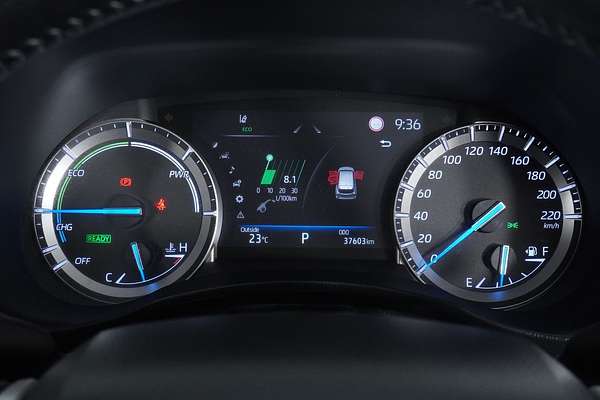 2022 Toyota KLUGER GRANDE HYBRID AWD AXUH78R