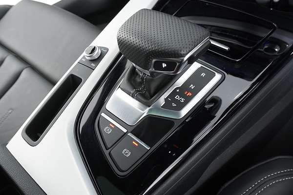 2023 Audi A4 45 TFSI QUATTRO S LINE MHEV 8W MY23