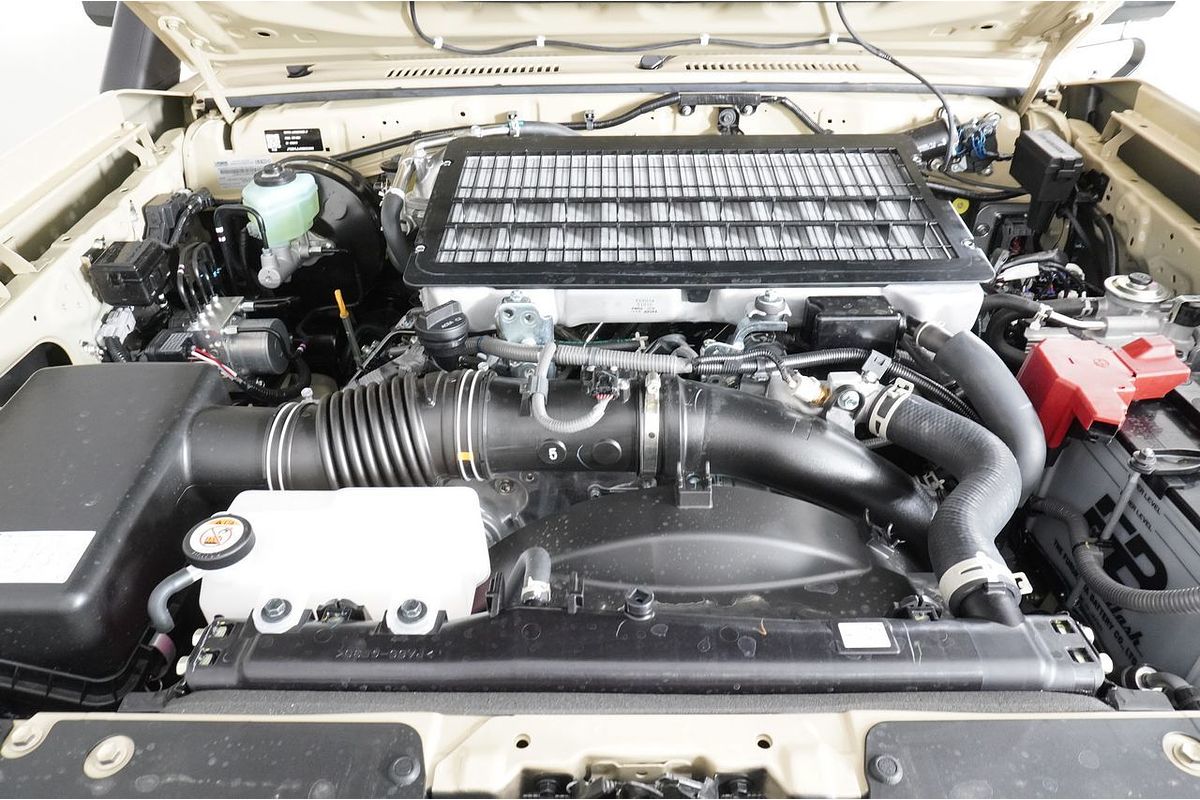 2024 Toyota LANDCRUISER 70 SERIES LC79 GXL VDJL79R 4X4