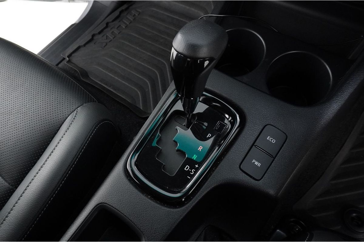 2024 Toyota HILUX ROGUE (4x4) GUN126R 4X4