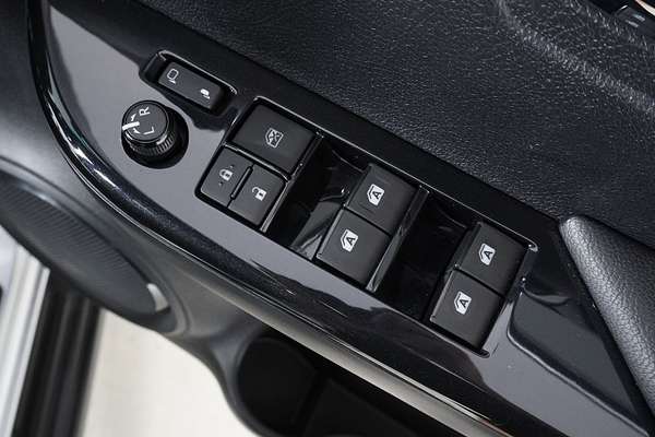 2024 Toyota HILUX ROGUE (4x4) GUN126R 4X4