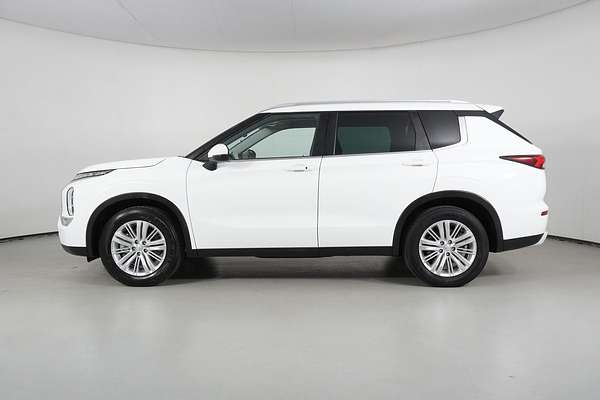 2022 Mitsubishi OUTLANDER LS 7 SEAT (AWD) ZM MY23