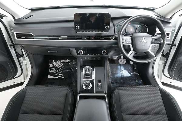 2022 Mitsubishi OUTLANDER LS 7 SEAT (AWD) ZM MY23