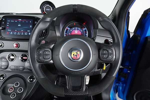 2023 Abarth 695 COMPETIZIONE SERIES 10