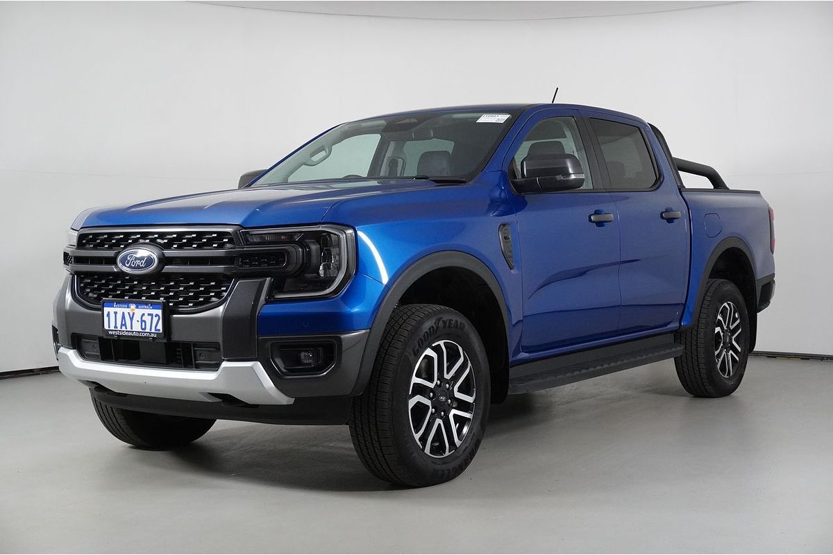 Vehicle photo 3