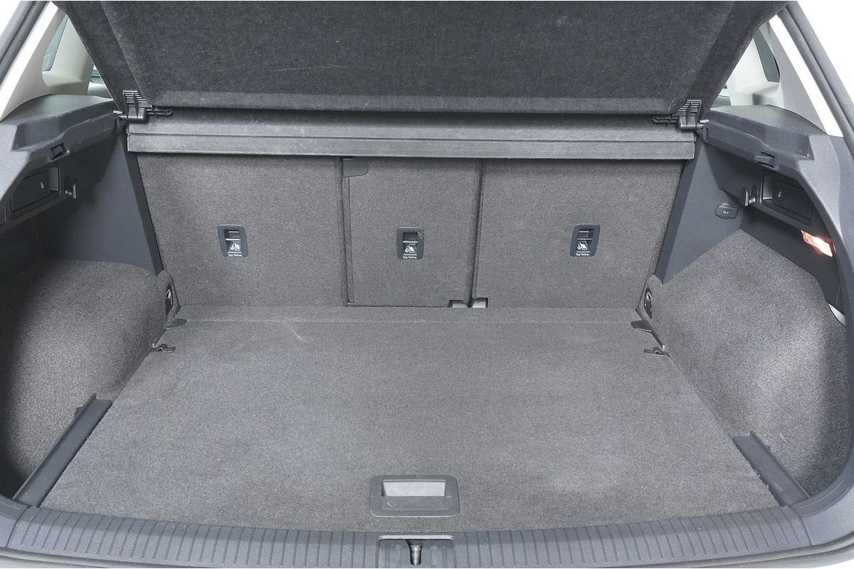 2017 Volkswagen Tiguan 110 TSI COMFORTLINE 5NA