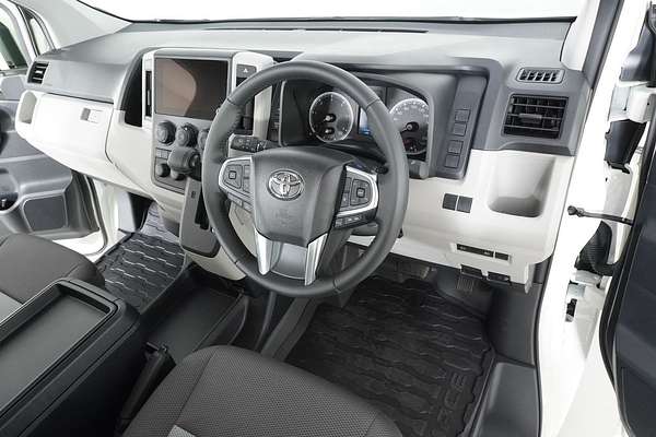 2025 Toyota Hiace SLWB COMMUTER (12 SEATS) GDH322R