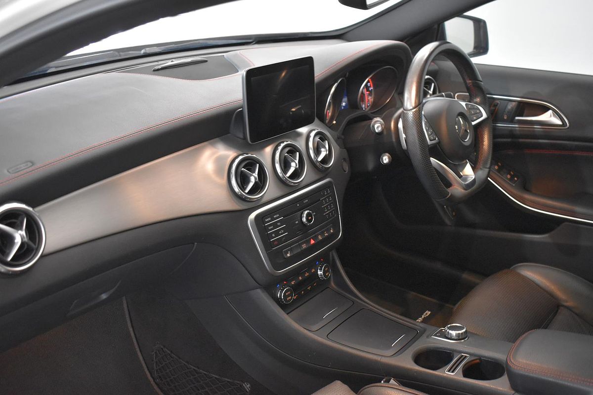 2016 Mercedes-Benz GLA-Class GLA220 d X156