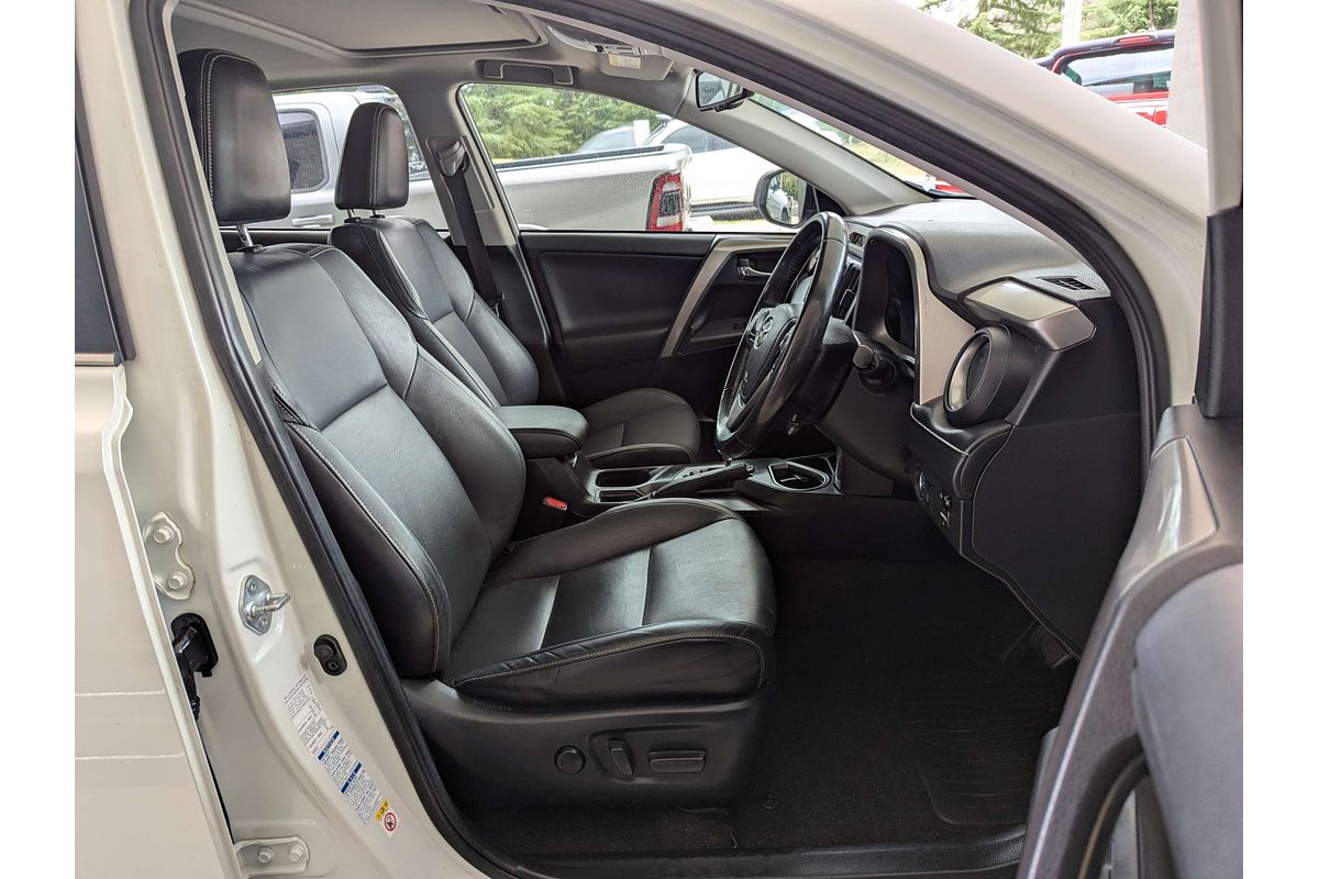 2017 Toyota RAV4 Cruiser ALA49R
