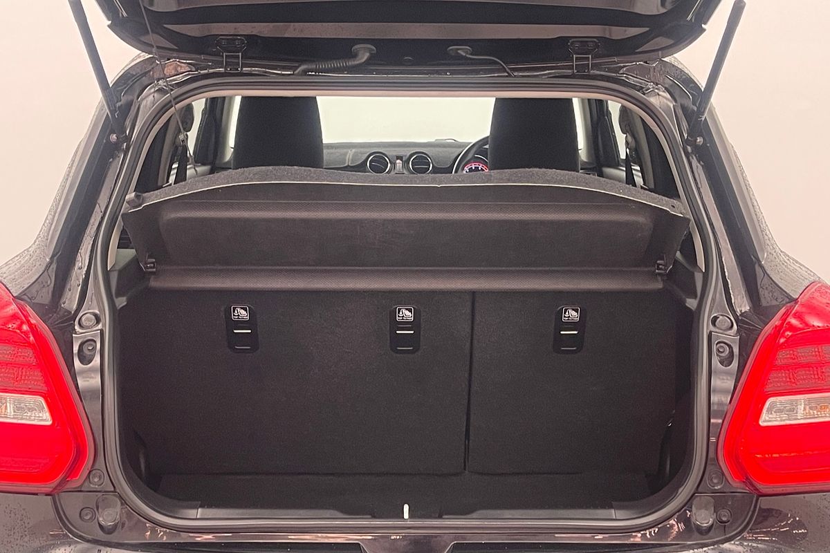 2019 Suzuki Swift GL Navigator AZ