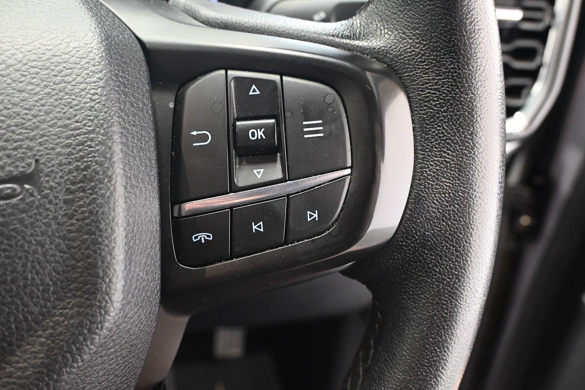 2022 Ford Everest Trend