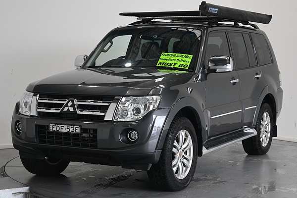 2014 Mitsubishi Pajero Exceed NW