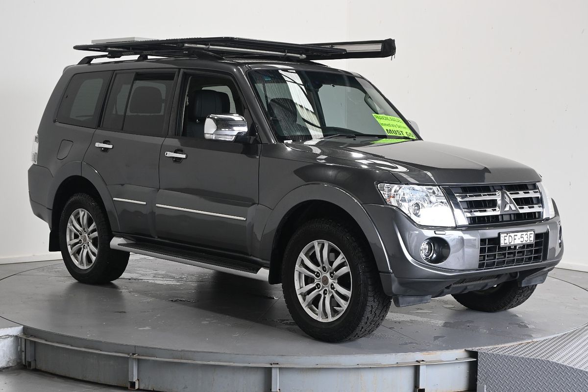 2014 Mitsubishi Pajero Exceed NW