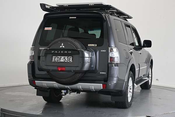 2014 Mitsubishi Pajero Exceed NW