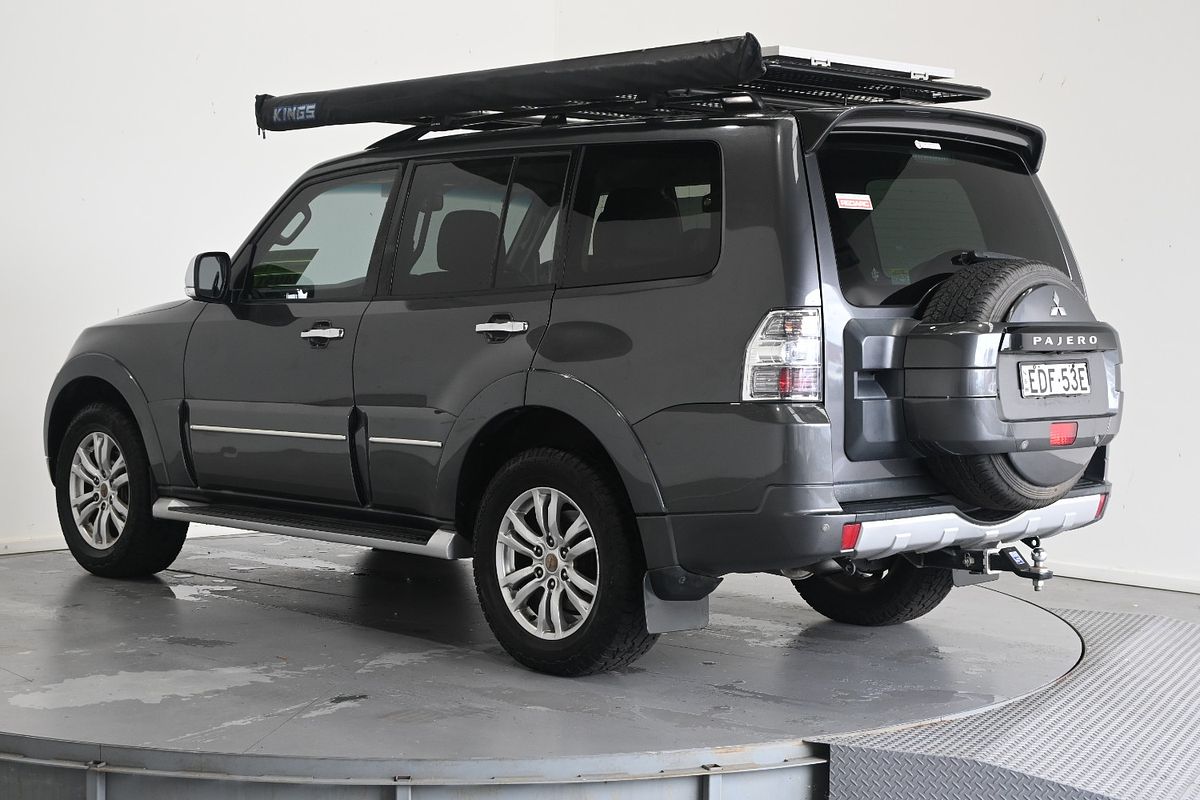 2014 Mitsubishi Pajero Exceed NW