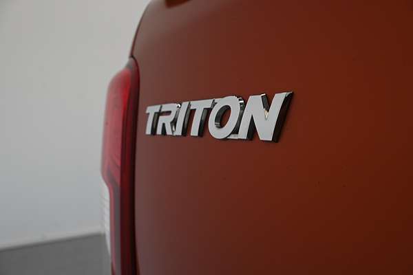 2022 Mitsubishi Triton GSR MR 4X4