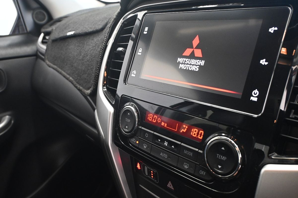 2022 Mitsubishi Triton GSR MR 4X4