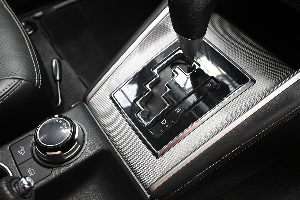 2022 Mitsubishi Triton GSR MR 4X4