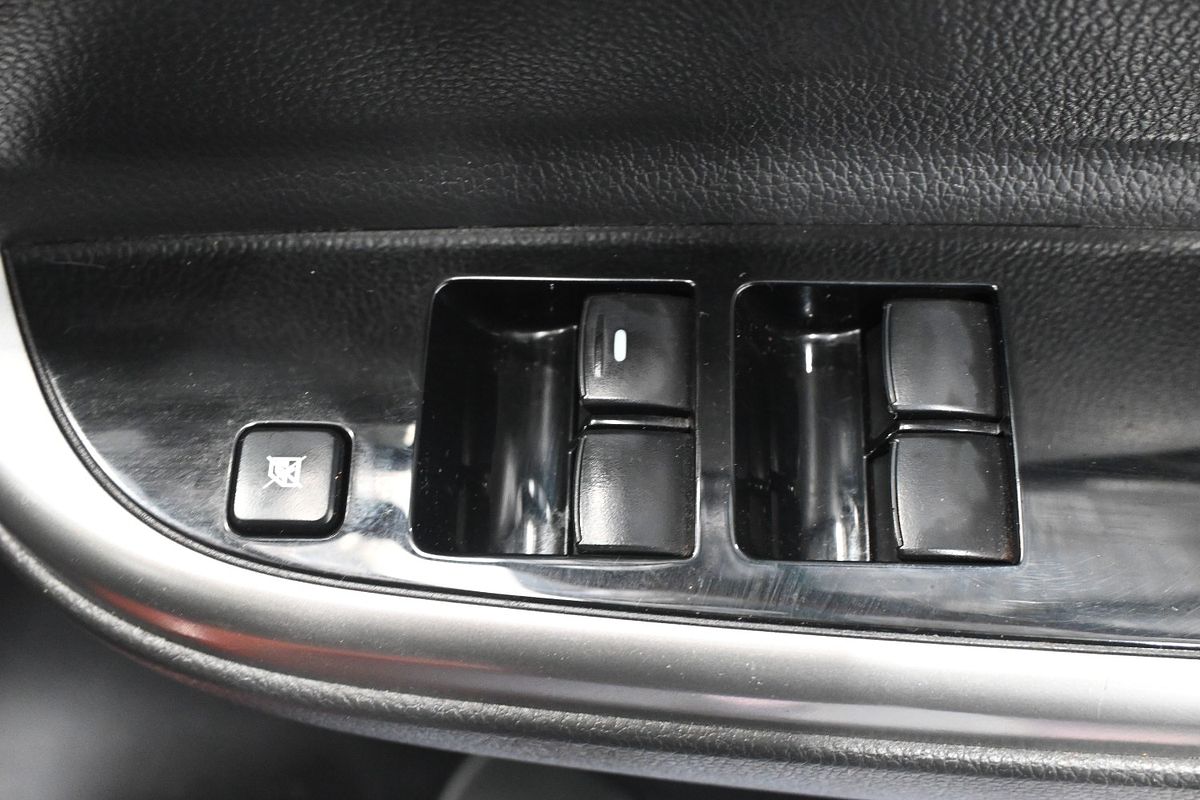 2022 Mitsubishi Triton GSR MR 4X4