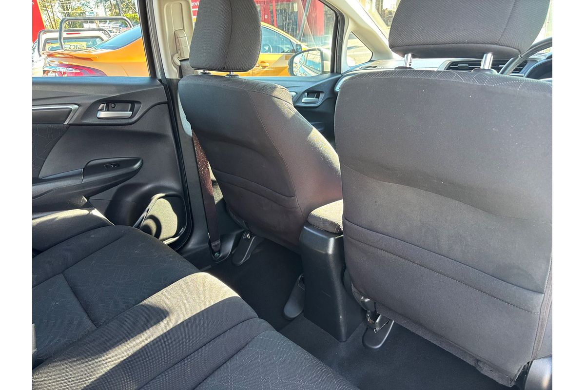 2016 Honda Jazz VTi-S GF