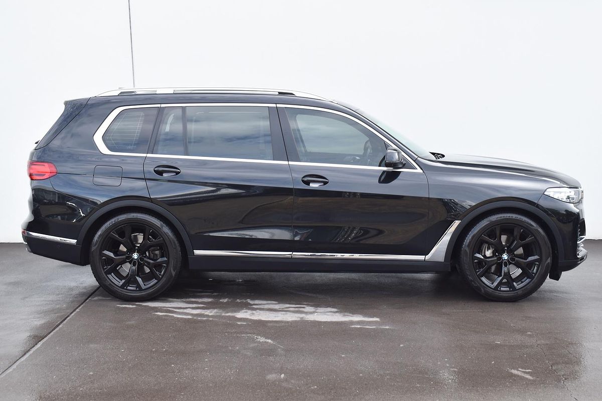 2021 BMW X7 xDrive30d G07