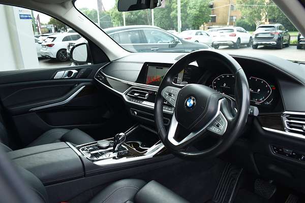 2021 BMW X7 xDrive30d G07