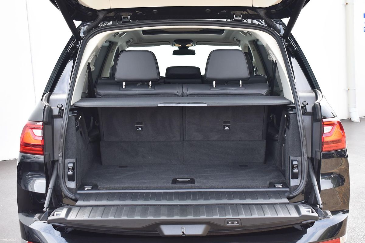 2021 BMW X7 xDrive30d G07
