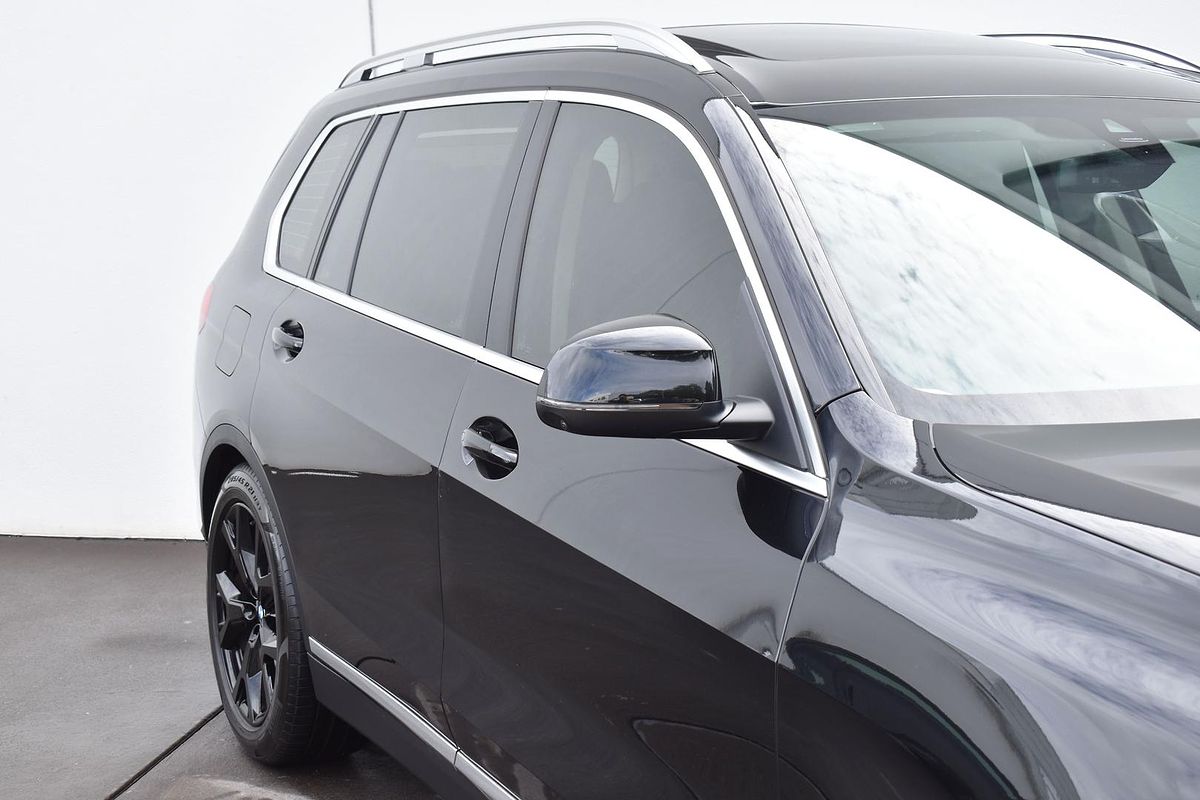 2021 BMW X7 xDrive30d G07