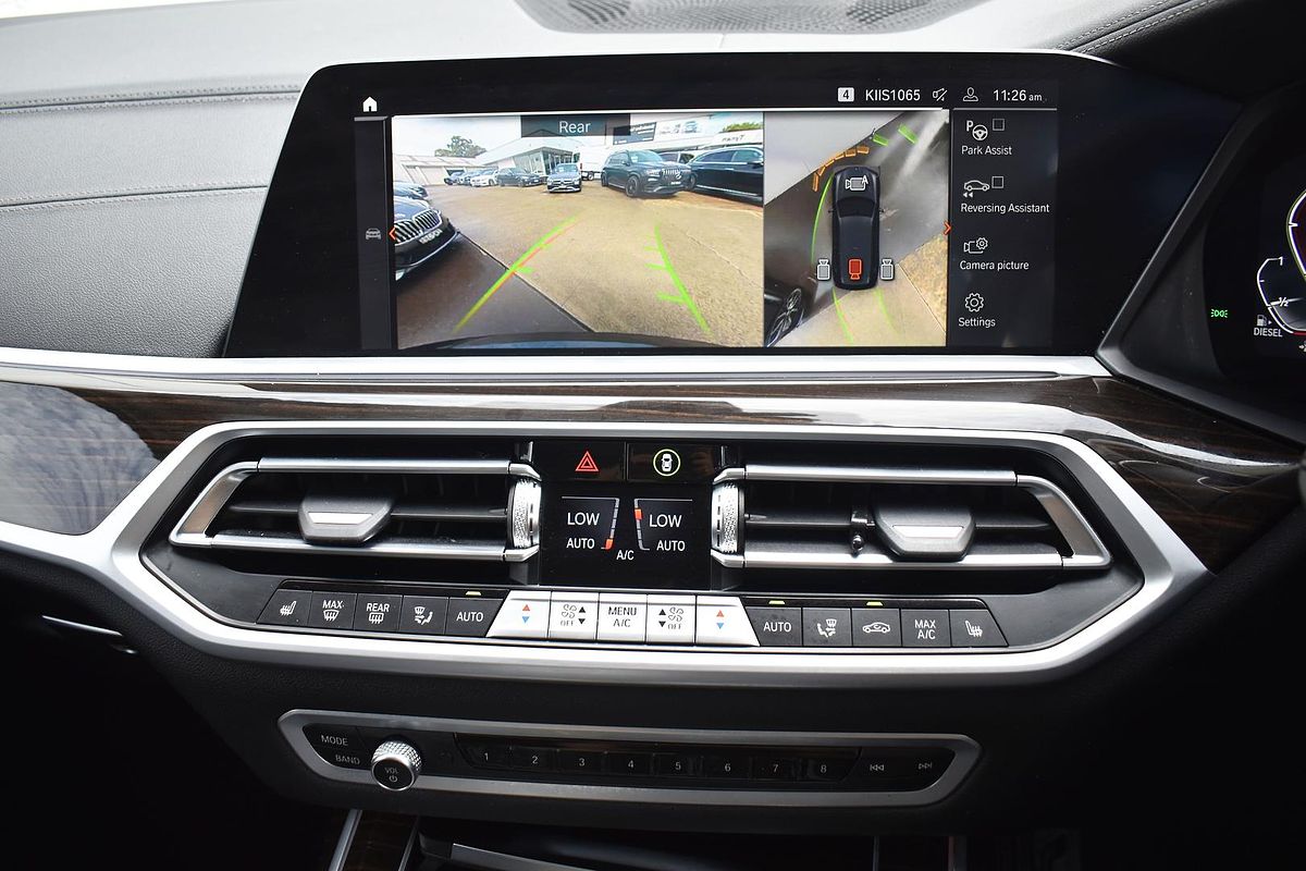 2021 BMW X7 xDrive30d G07