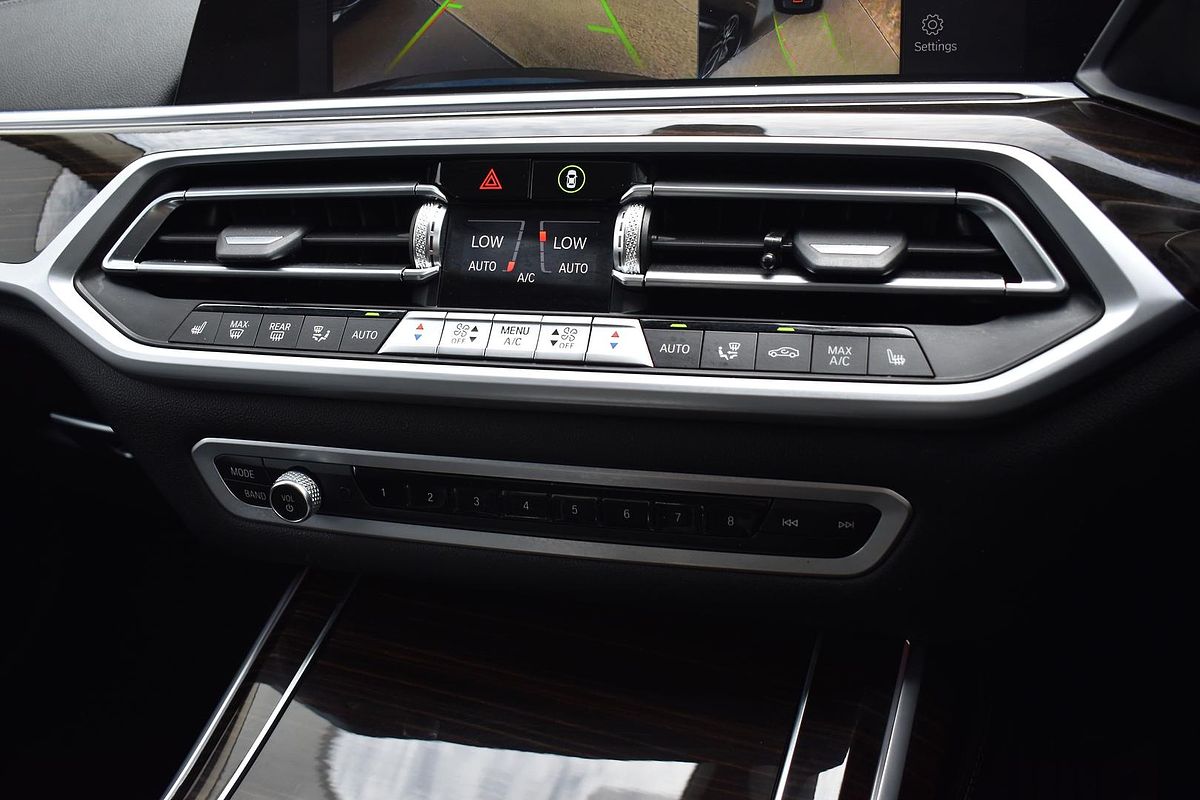 2021 BMW X7 xDrive30d G07