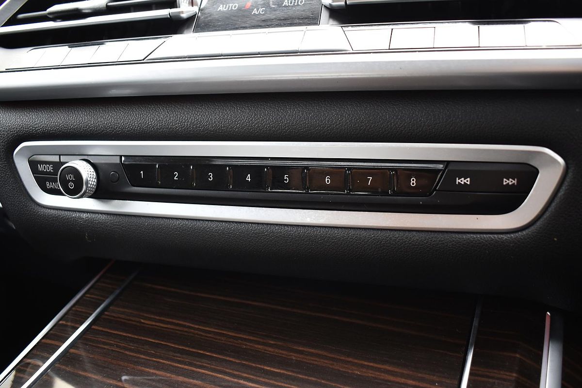 2021 BMW X7 xDrive30d G07
