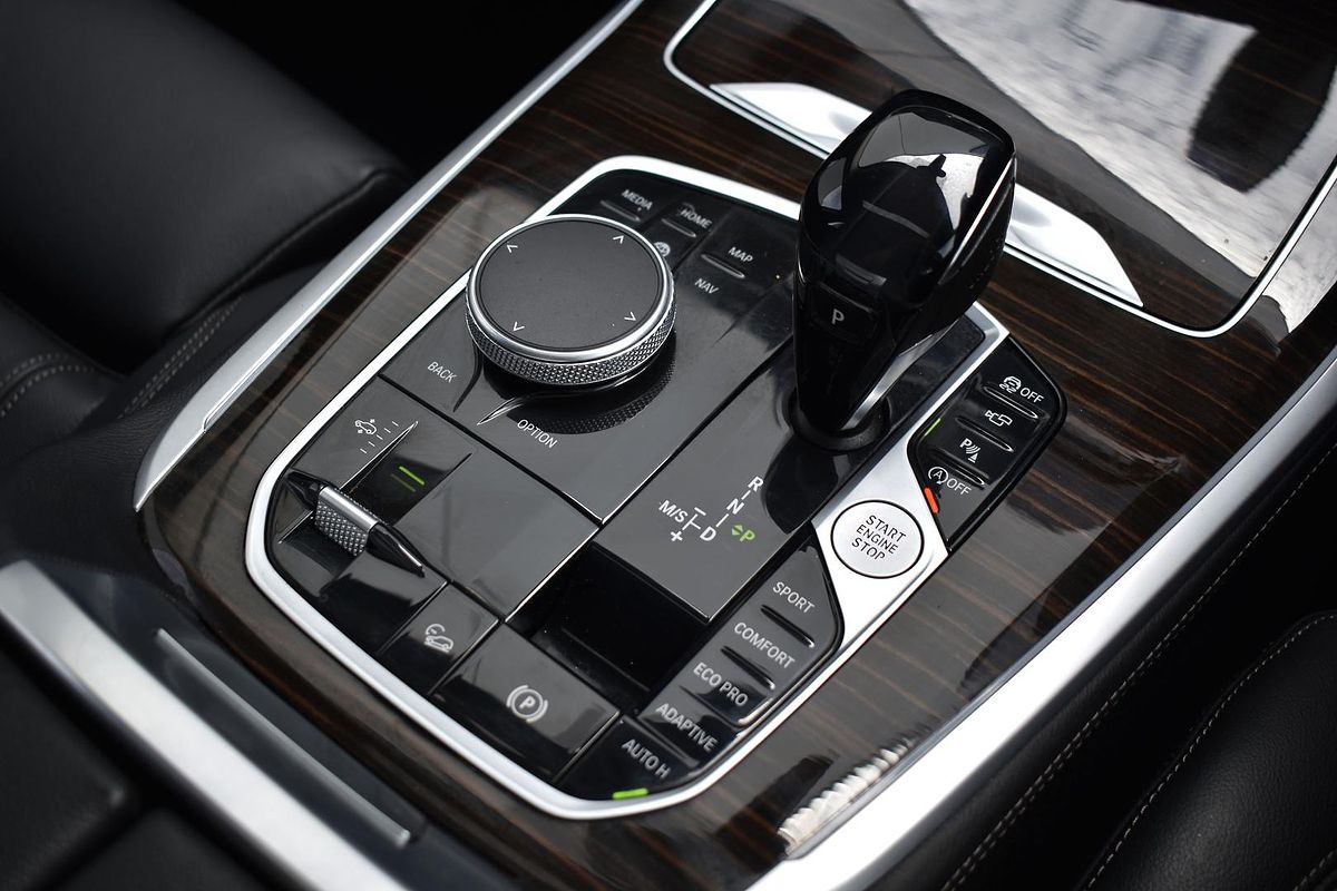 2021 BMW X7 xDrive30d G07