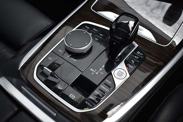 2021 BMW X7 xDrive30d G07