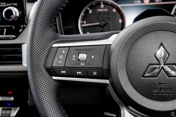 2024 Mitsubishi Triton GLS MV 4X4