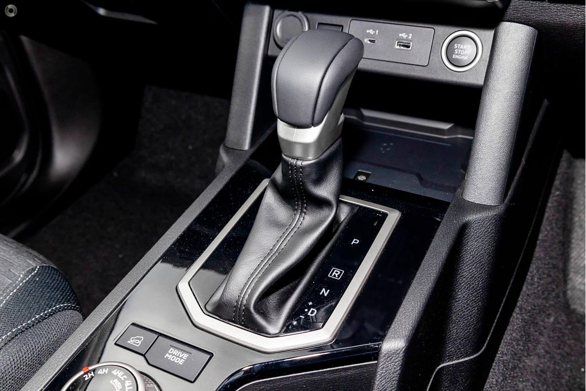 2024 Mitsubishi Triton GLS MV 4X4
