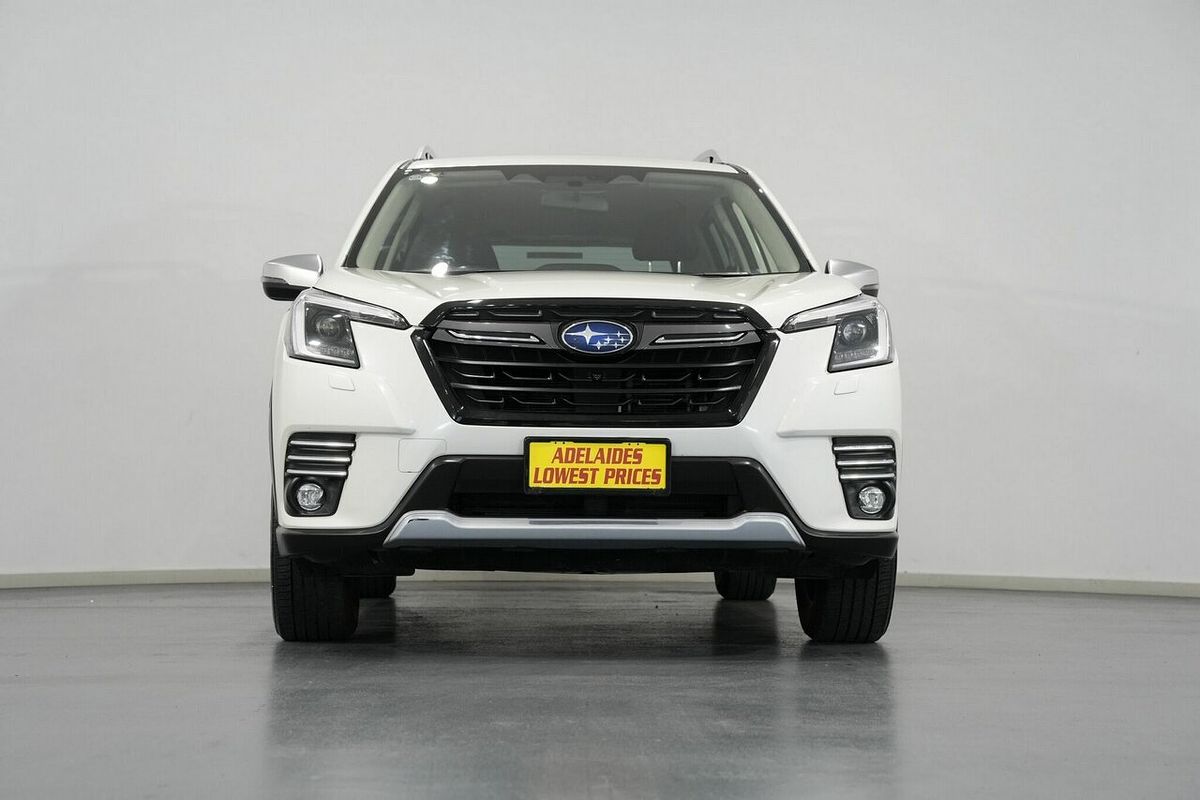 2022 Subaru Forester Hybrid L S5