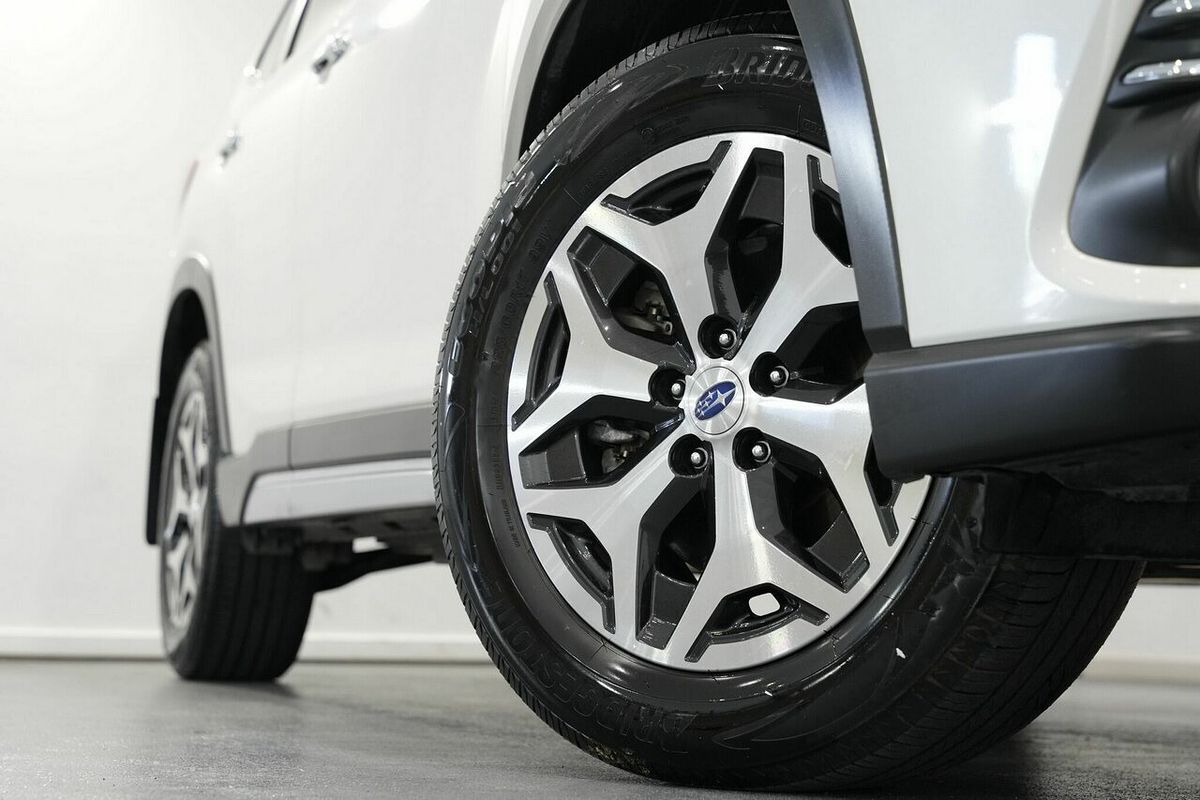 2022 Subaru Forester Hybrid L S5