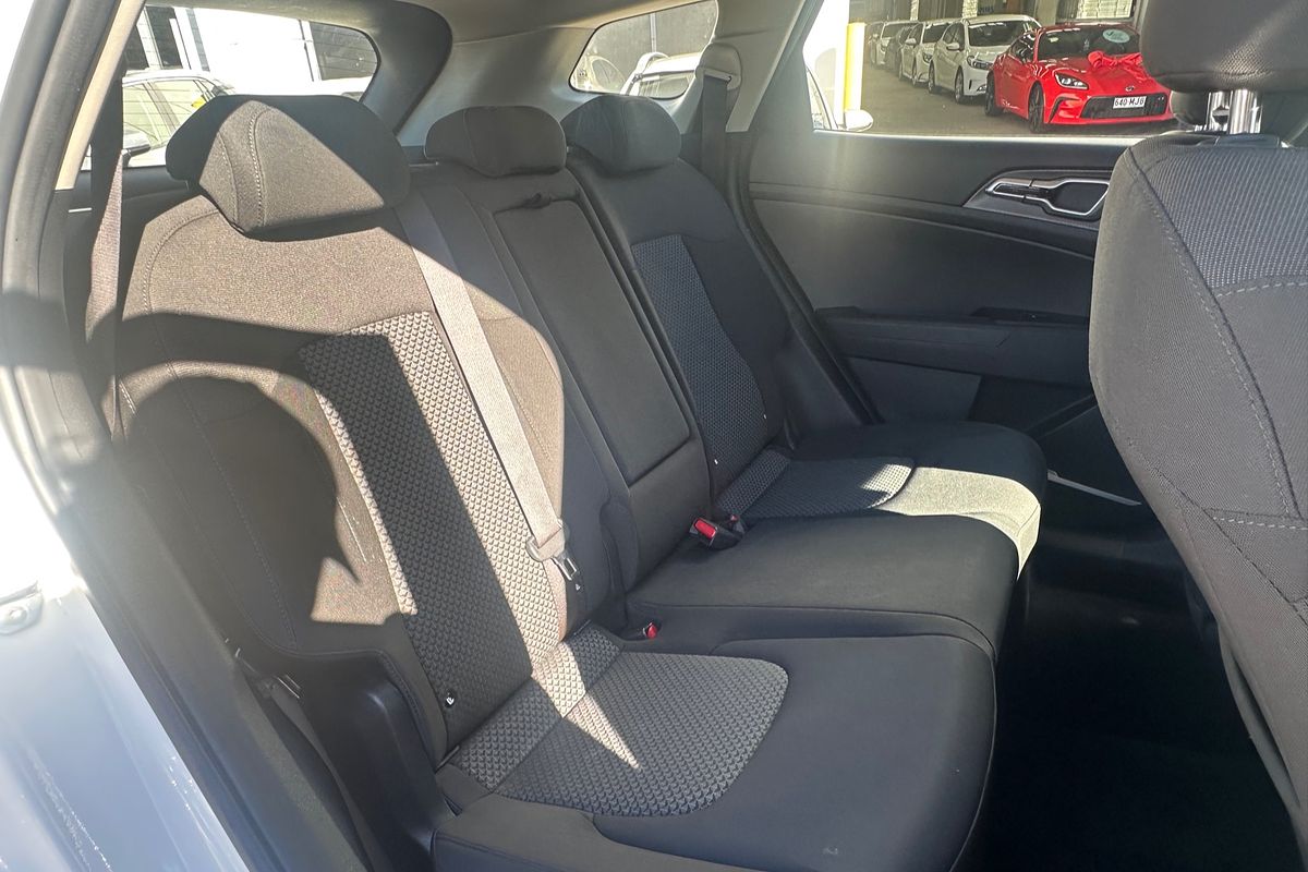 2022 Kia Sportage S NQ5