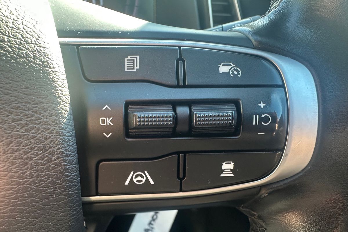 2022 Kia Sportage S NQ5