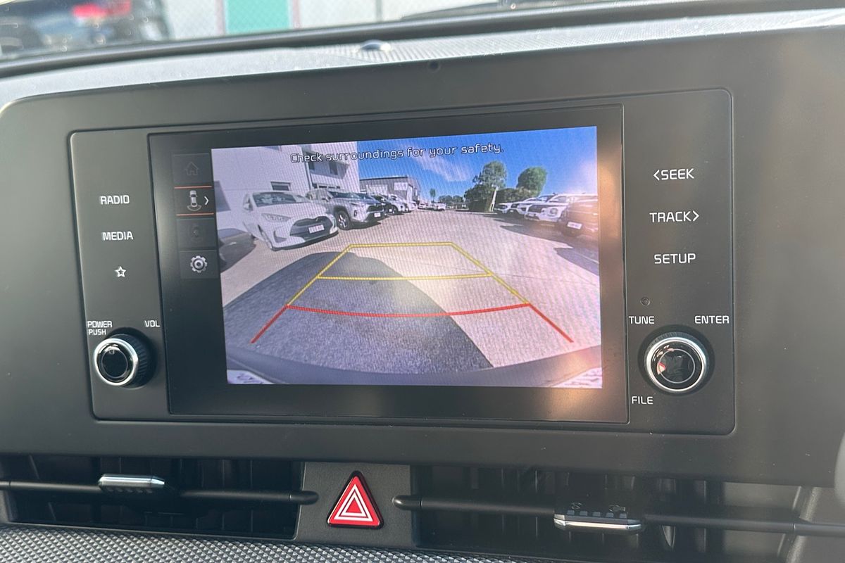 2022 Kia Sportage S NQ5