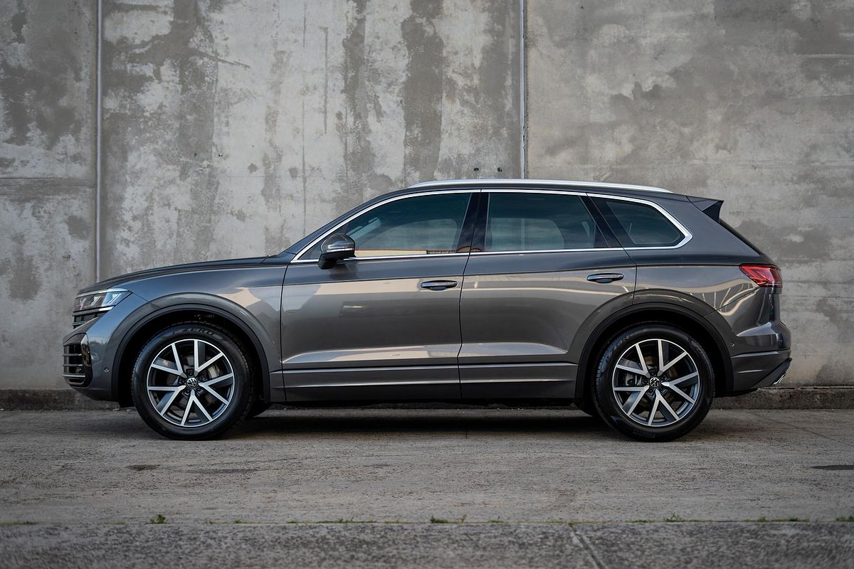 2024 Volkswagen Touareg 210TDI Elegance RC