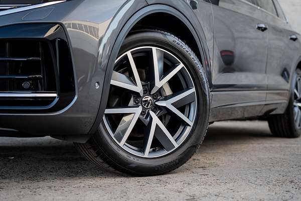 2024 Volkswagen Touareg 210TDI Elegance RC