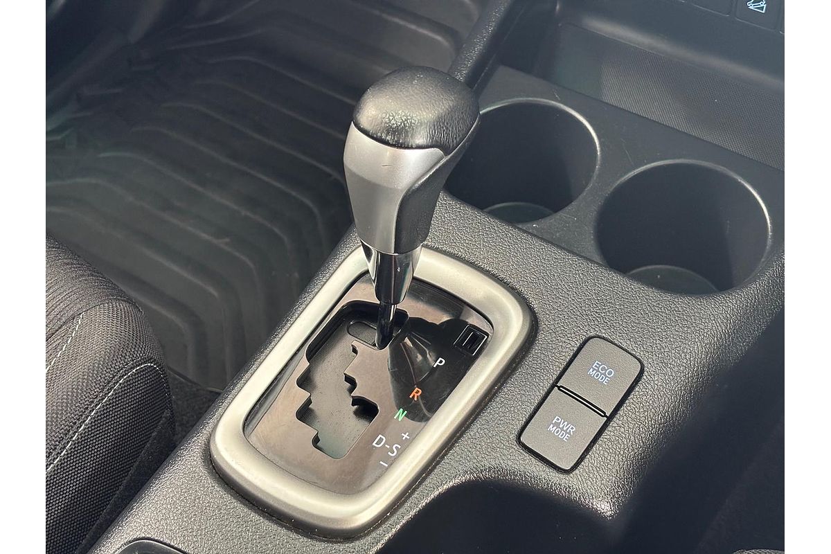 2017 Toyota Hilux SR5 GUN126R 4X4